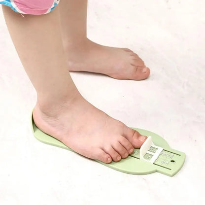 Children's Baby Foot Ruler – Infant Foot Length Calculator