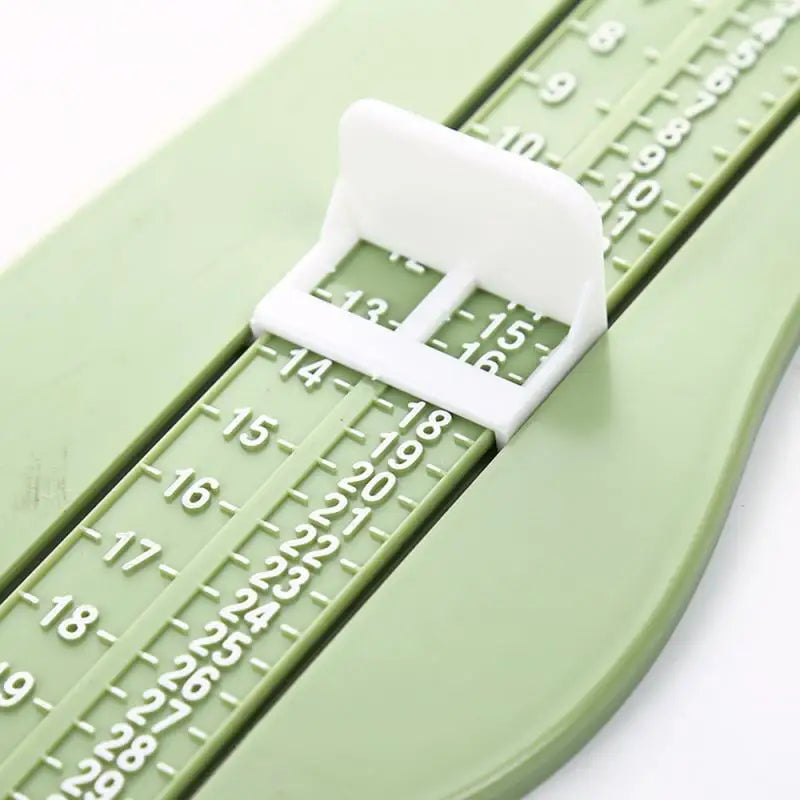 Children's Baby Foot Ruler – Infant Foot Length Calculator