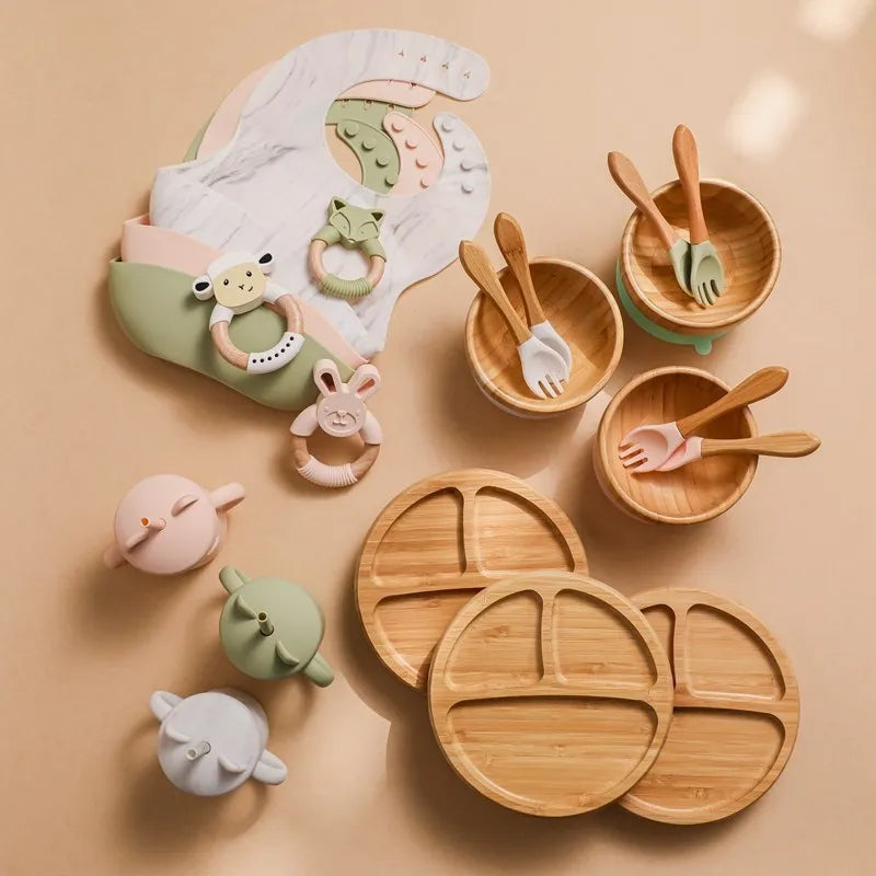 7-Piece Bamboo Wooden Dinosaur Dinner Plates Set - Children’s Tableware with Suction Bowls, BPA-Free Baby Feeding Supplies